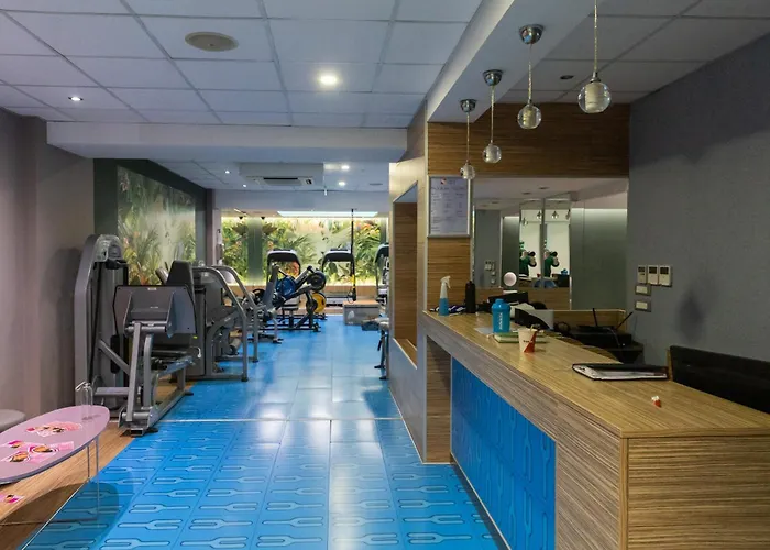 Blue Rin Free Parking Апартаменты